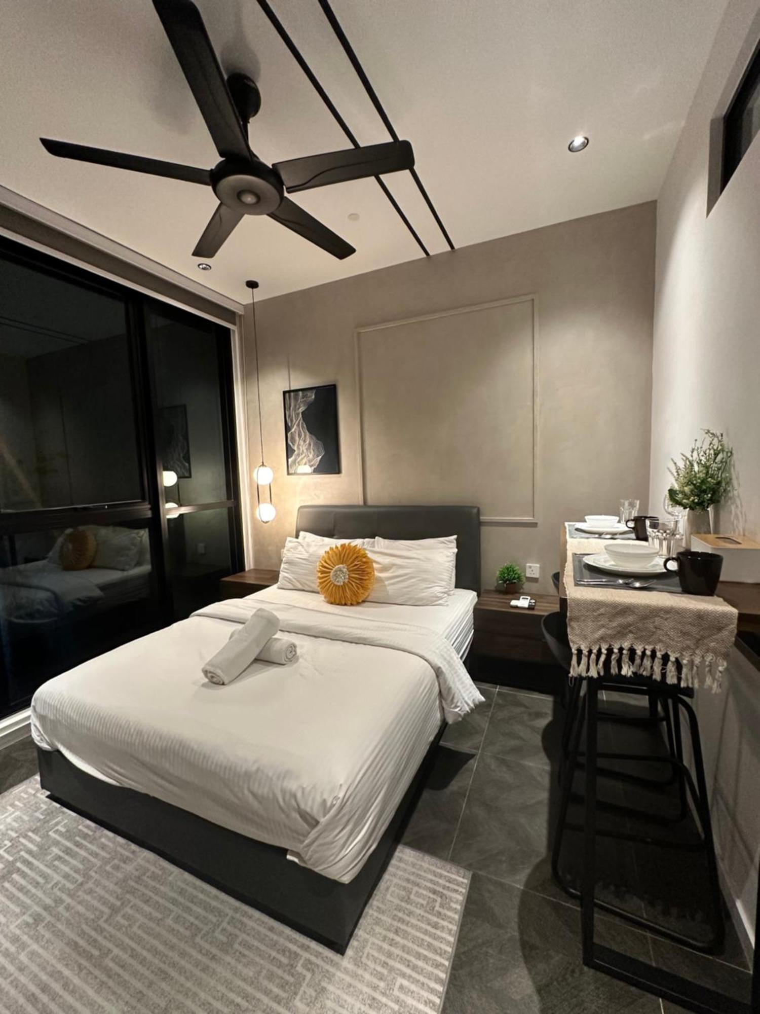 Scarletz Suites Klcc By Aura Kuala Lumpur Zewnętrze zdjęcie
