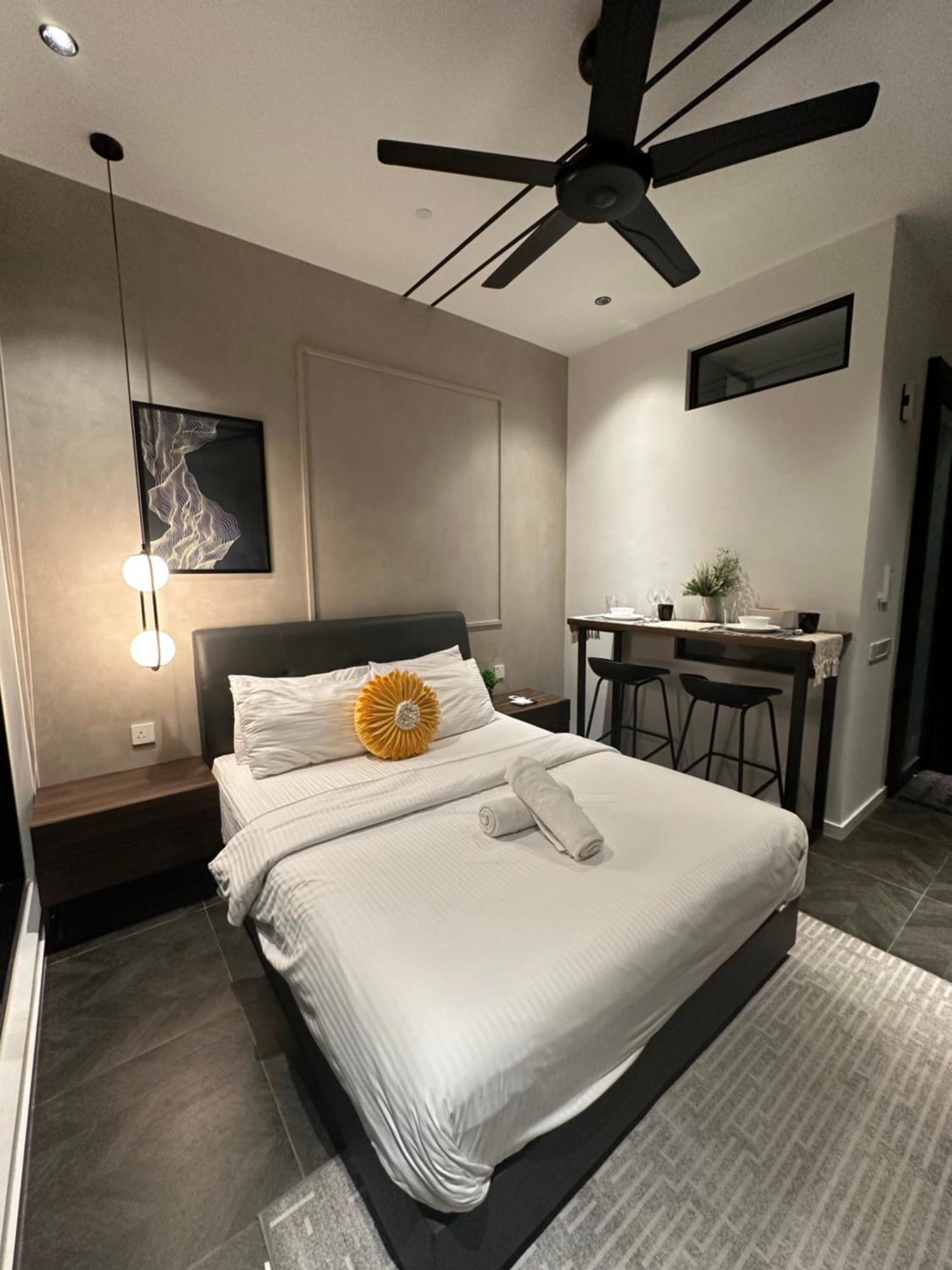 Scarletz Suites Klcc By Aura Kuala Lumpur Zewnętrze zdjęcie