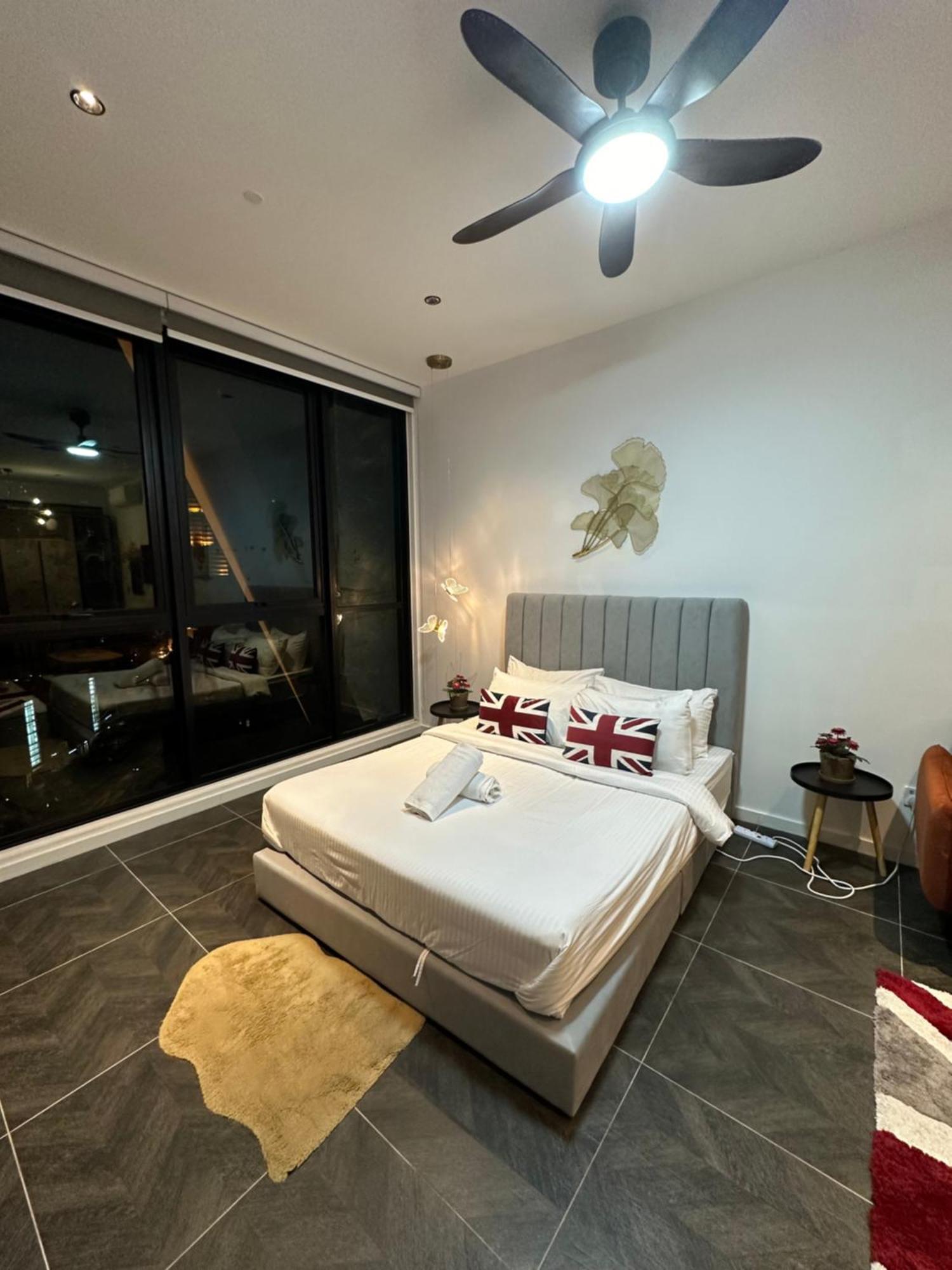 Scarletz Suites Klcc By Aura Kuala Lumpur Zewnętrze zdjęcie